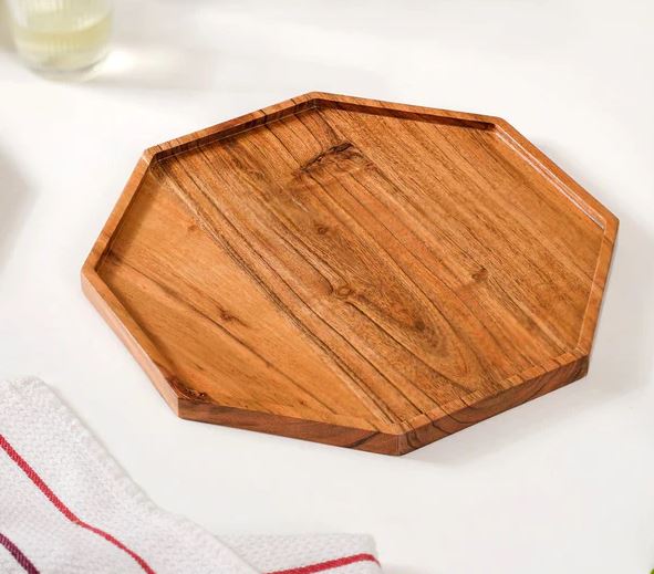 "Rustic Octagon Wooden Snack Platter-Perfect for Entertaining"